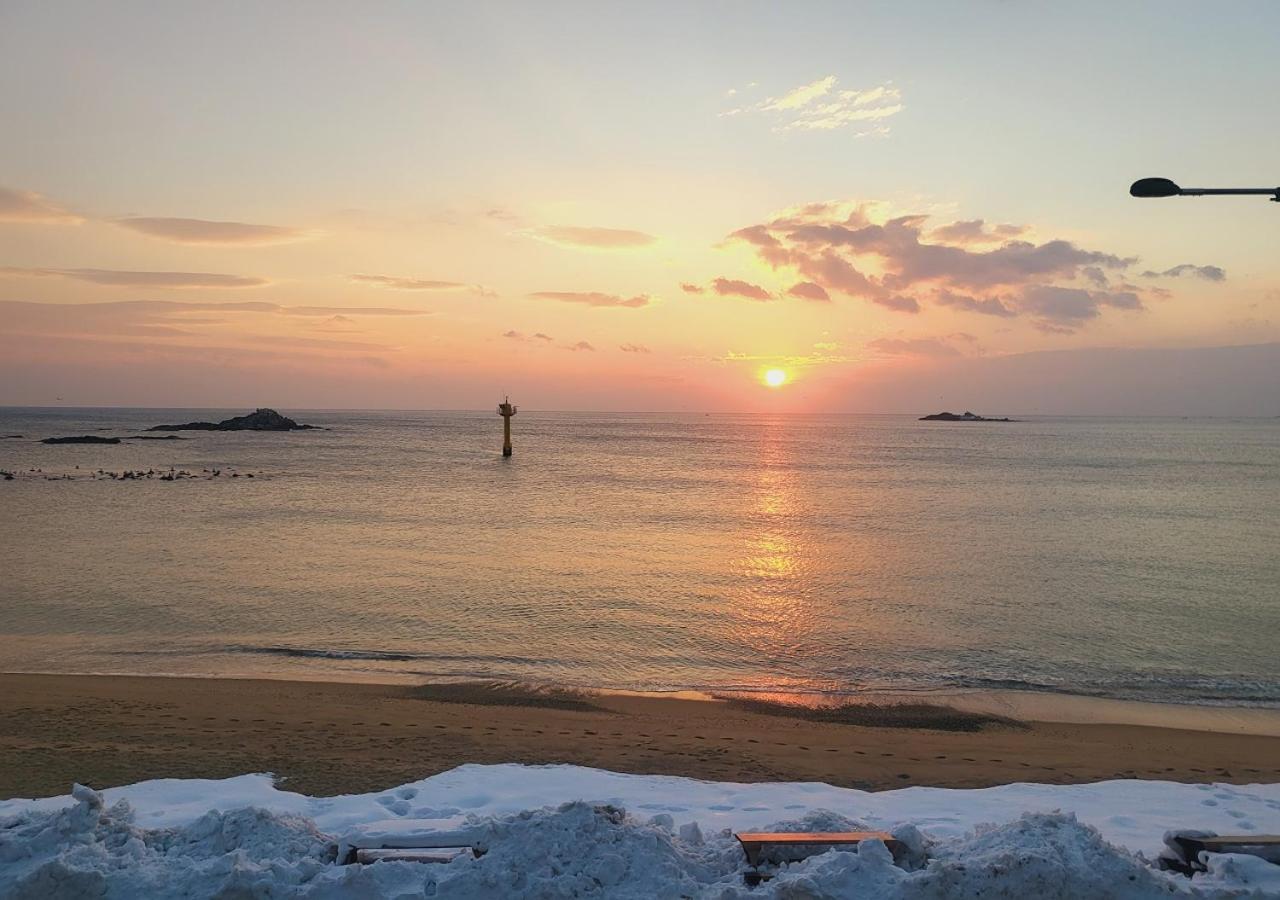 Seaside Pension Goseong  Exteriör bild