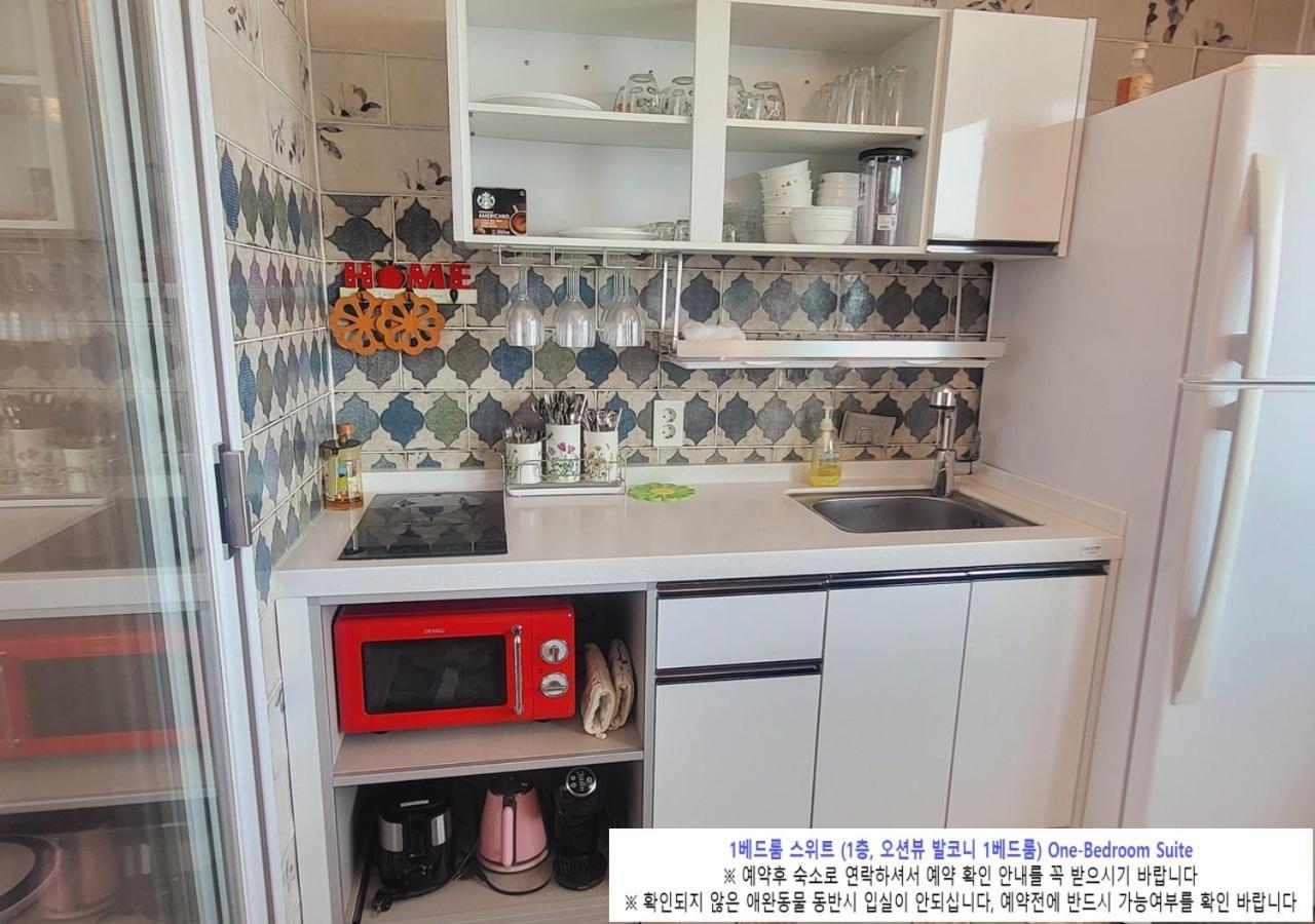 Seaside Pension Goseong  Exteriör bild