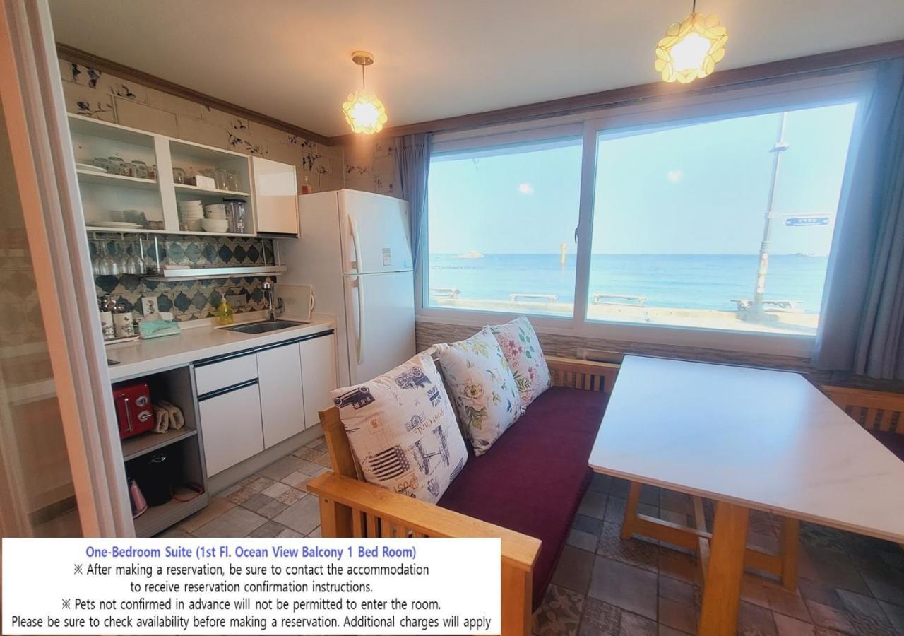Seaside Pension Goseong  Exteriör bild