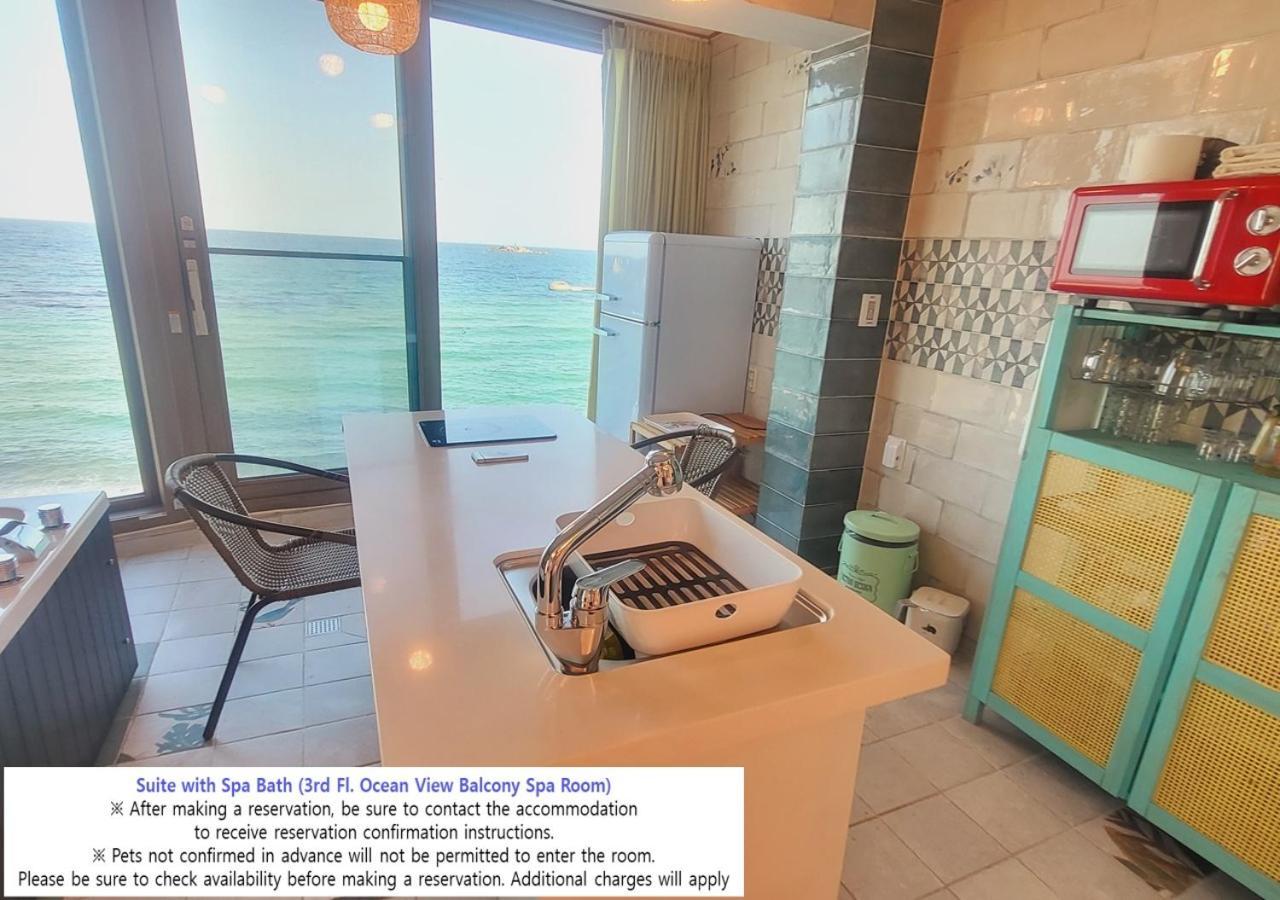 Seaside Pension Goseong  Exteriör bild
